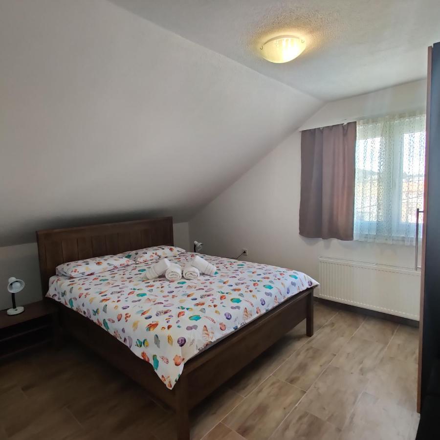 Guest House Sapina كورينيتسا المظهر الخارجي الصورة