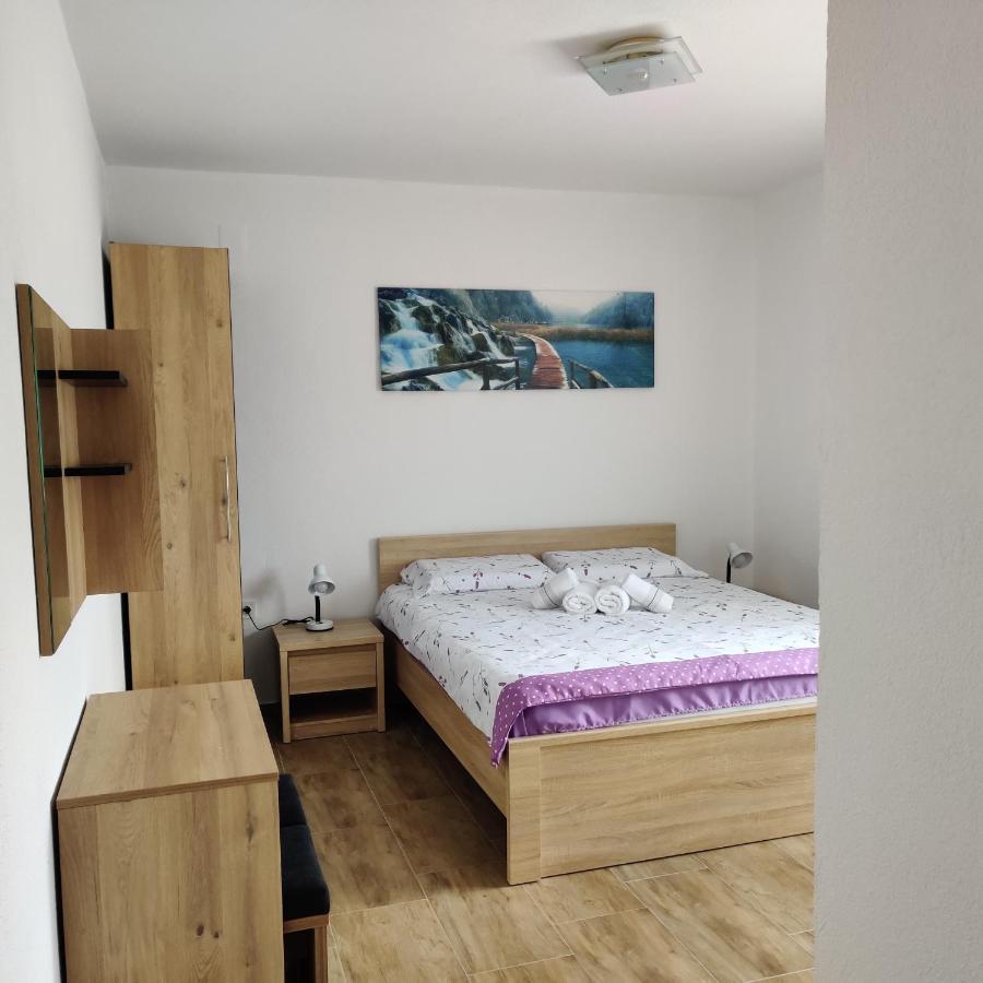 Guest House Sapina كورينيتسا المظهر الخارجي الصورة